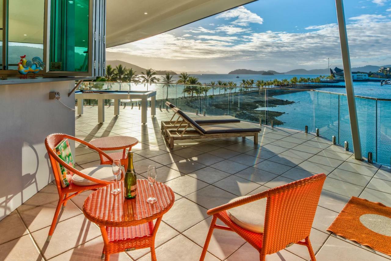 Pavillions Penthouse 25 - Luxury Waterfront Apartment With Private Roof Top Pool And Buggy Isla Hamilton Exterior foto